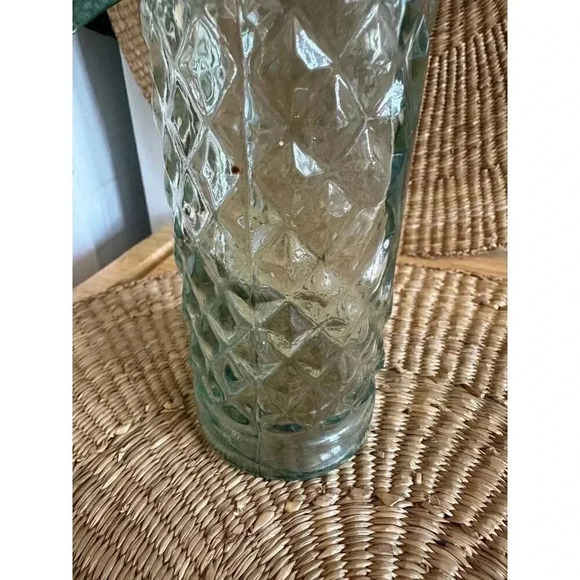 Vintage Diamond Glass bottle with cork - Picture 4 of 8